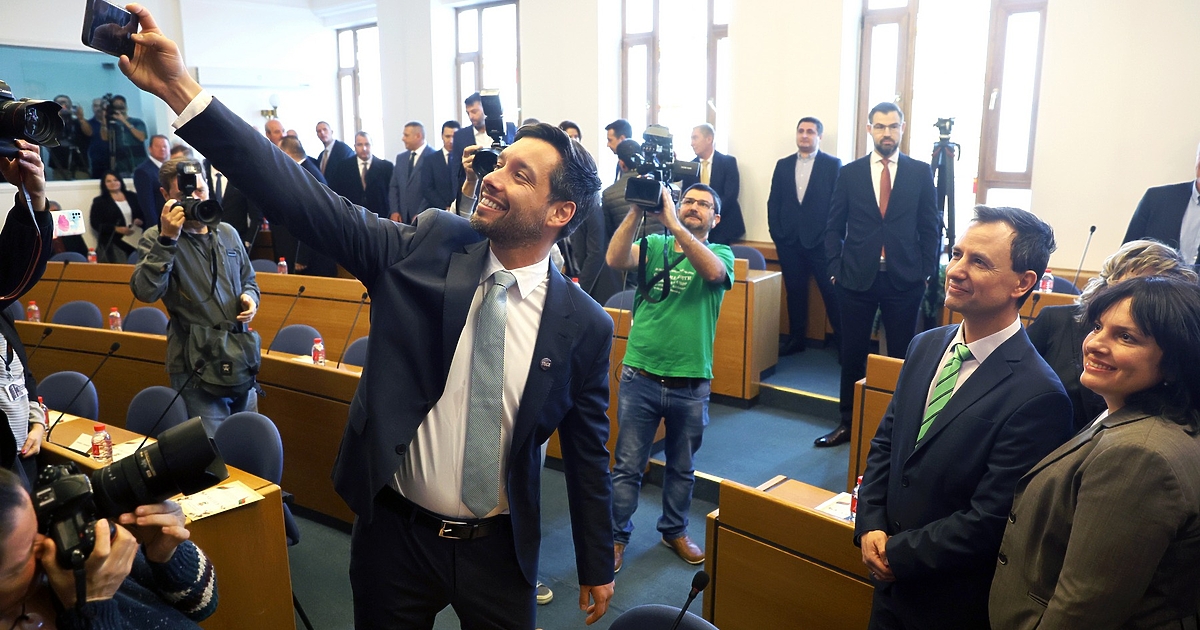 В пореден опит да бъде избран председател на Столичния общински съвет