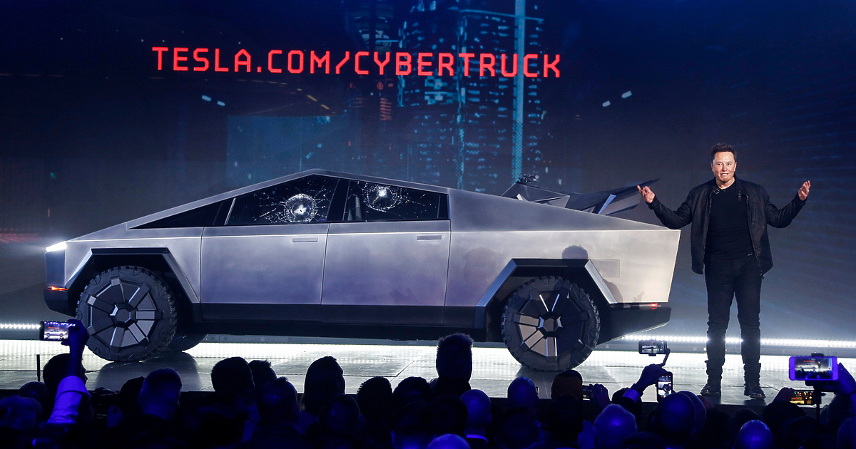 Дълго отлаганият пикап на Тесла“ (Tesla) - Сайбъртрък (Cybertruck) ще се