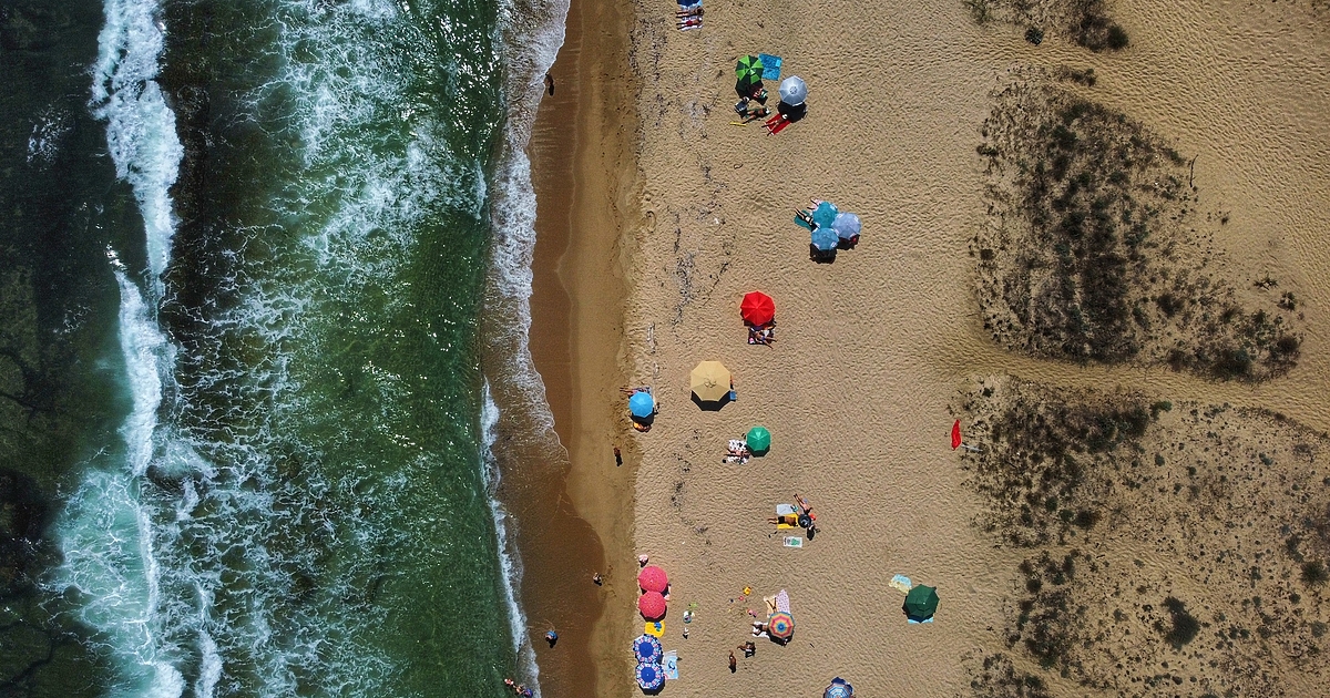 С обещанията, че една меко казана спорна поправка ще отпадне