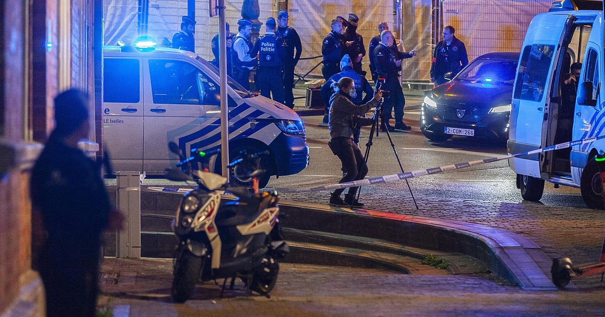 Една жена загина и двама души бяха ранени, след като