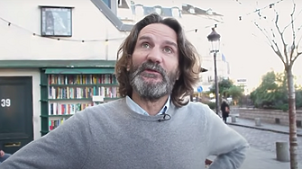 Фредерик Бегбеде е задържан от полицията във френския град По като