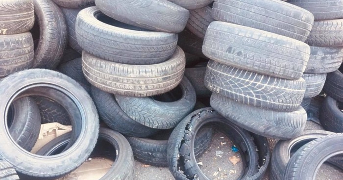 Класически имитатор на първия извършител, който пукаше серийно гуми в