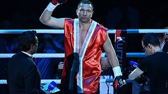 Тервел Пулев и Кубрат Пулев записаха убедителни победи по точки