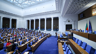 Шестата поправка: парламентът прие окончателно промените в Конституцията