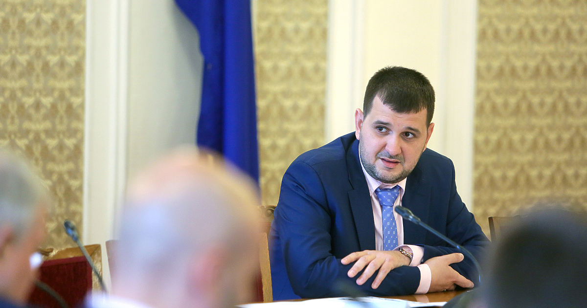 Г-н Иванов, публично обявихте изпратени от вас въпроси до регионалното