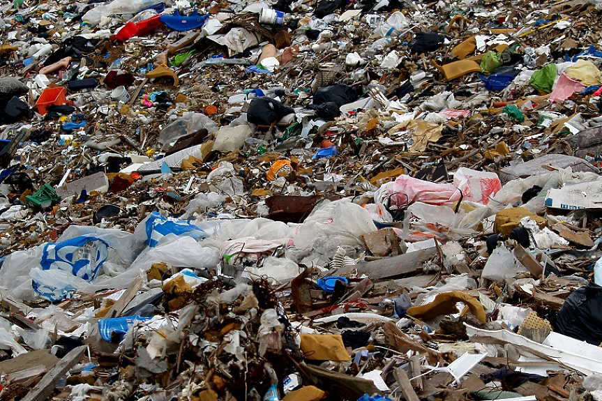 В София: заводът за отпадъци работи наполовина, заплашва ни криза с боклука до 3 години