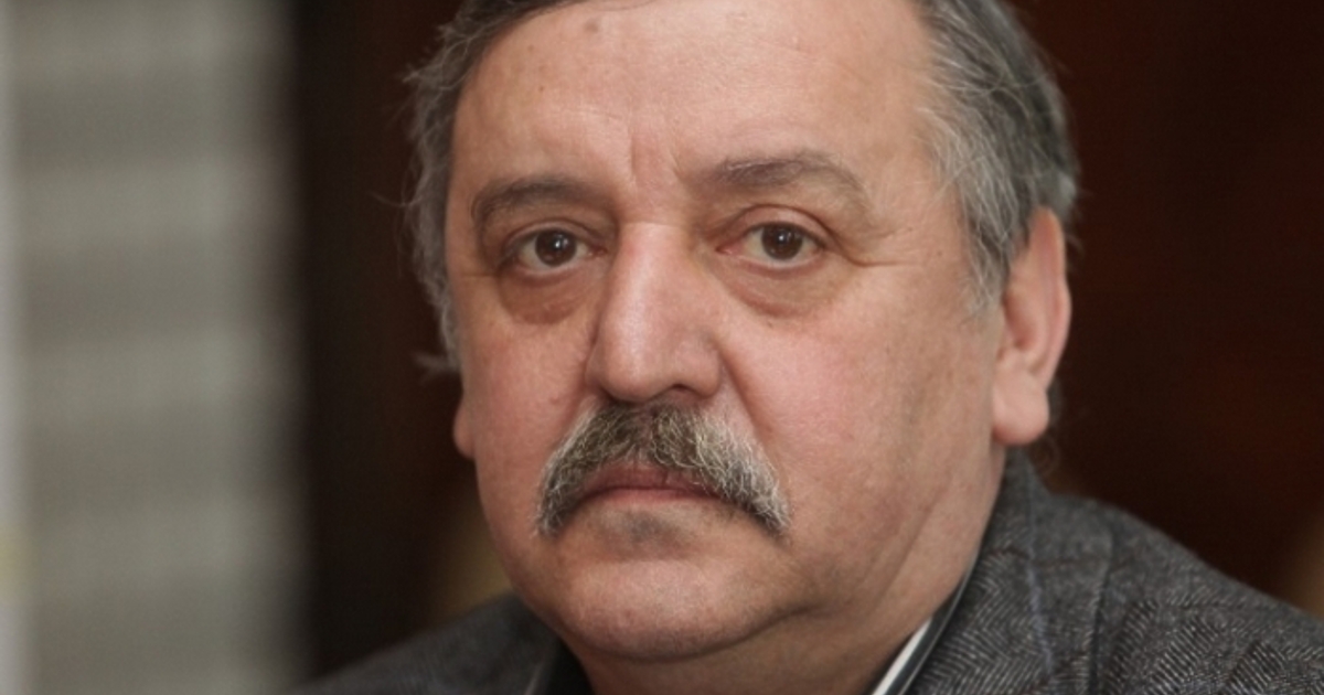 Пикът на грипа ще бъде в края на януари или