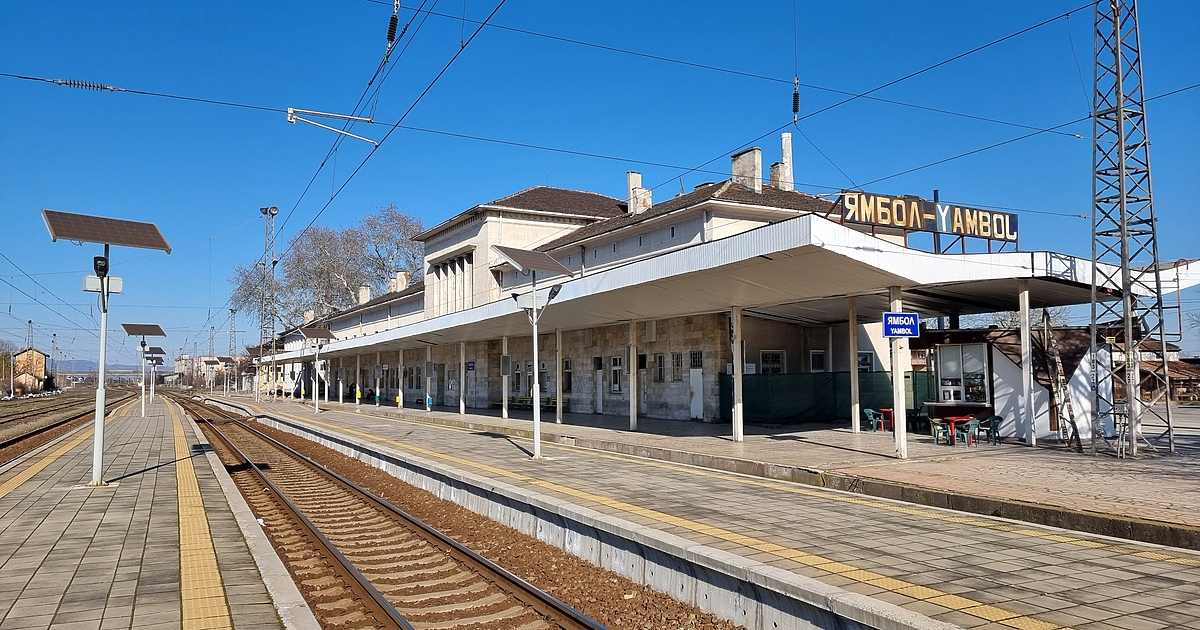 Мъж на 48 години загина, след като бе ударен от