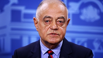 Защо лидерът на ДСБ и съпредседател на Демократична България Атанас