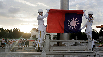 Двама бивши официални представители на САЩ ще пристигнат в Тайван