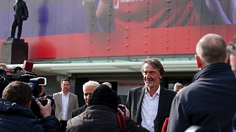 Сделката по придобиване на 25 процента от акциите на Манчестър