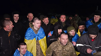 230 украински защитници попаднали в плен на Русия бяха пуснати