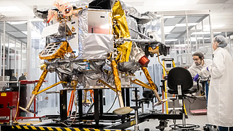 Частна американска мисия на Луната стартирала в понеделник е пред провал