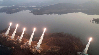 Северна Корея изстреля тази сутрин артилерийски снаряди близо до спорната