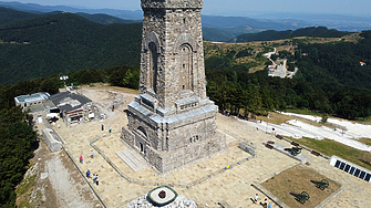 Търг за обществена поръчка за ремонт на паметника на Шипка