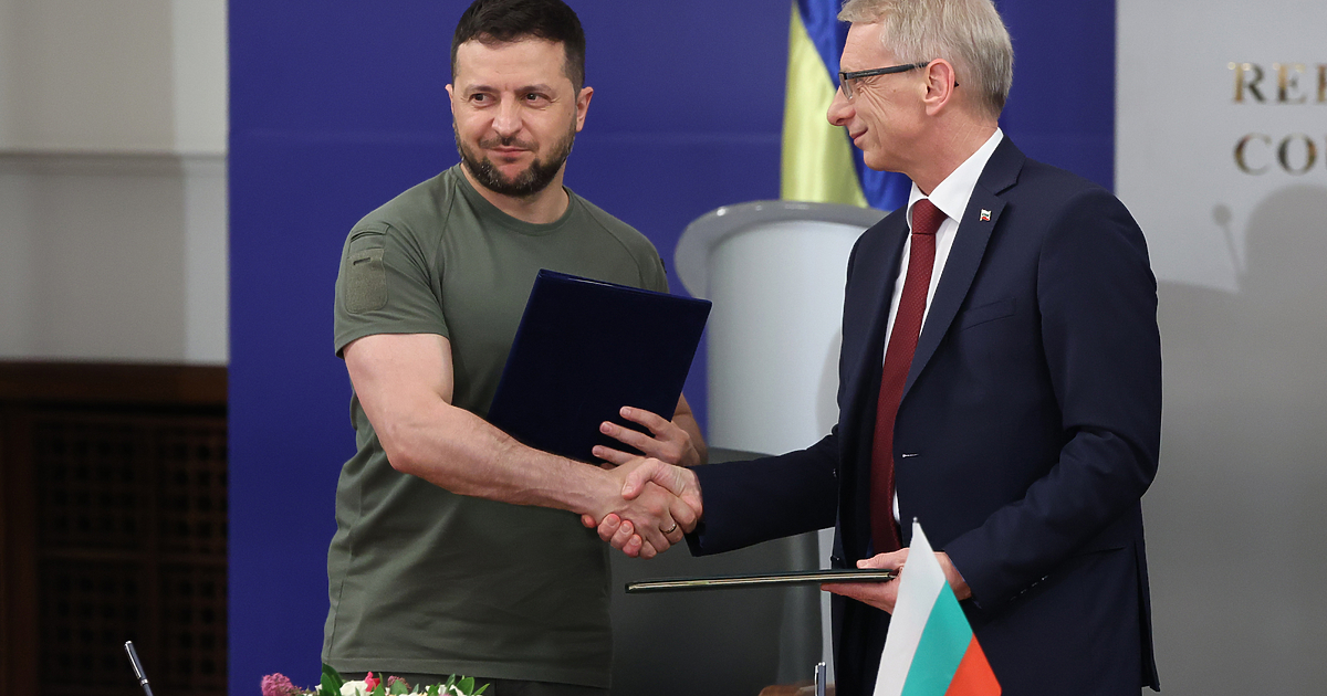 Краят на една година и началото на следващата винаги е