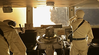 САЩ и Великобритания нанесоха удари от въздух и море срещу