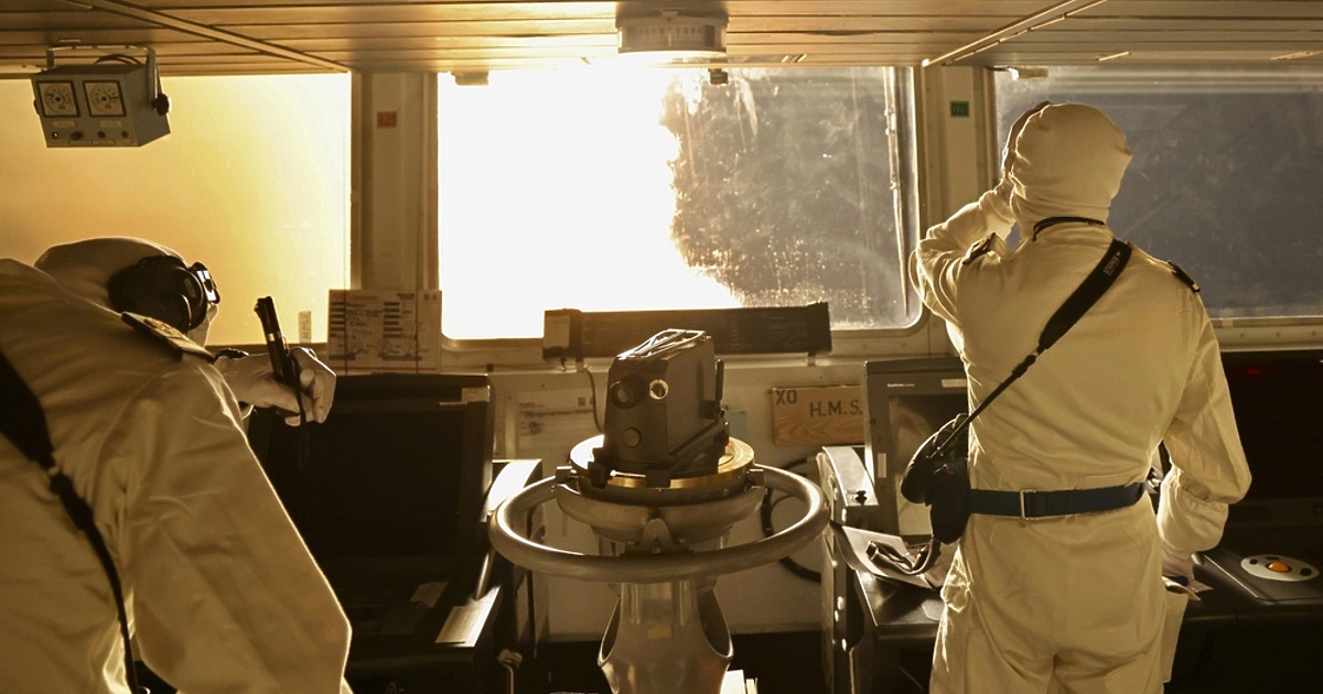 САЩ и Великобритания нанесоха удари от въздух и море срещу