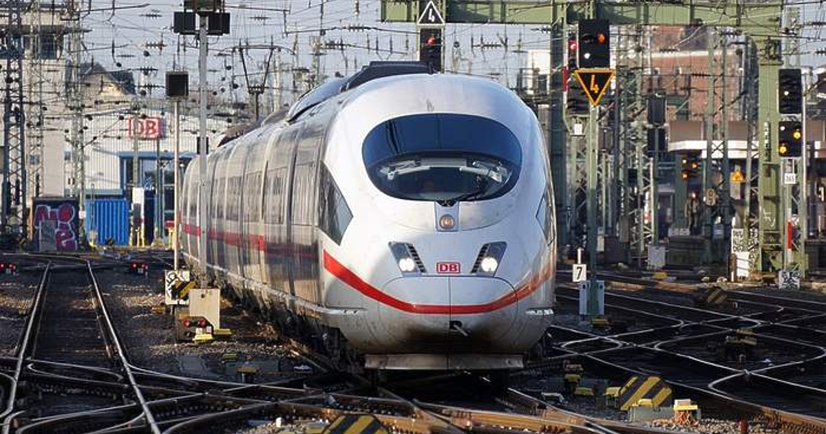 Съюзът на германските машинисти (GDL) призова днес служителите си да