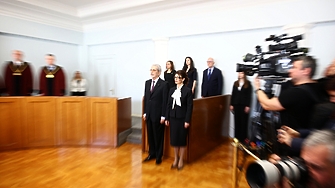 Десислава Атанасова и Борислав Белазелков се заклеха като конституционни съдии Това