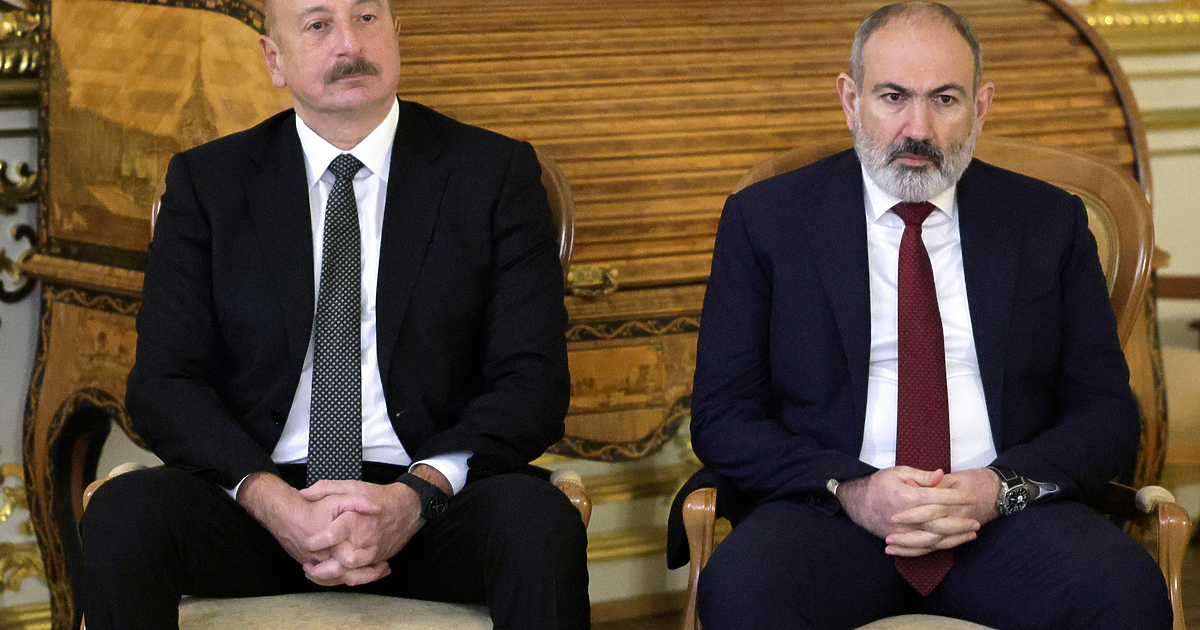 Арменският премиер Никол Пашинян каза, че е предложил на Азербайджан
