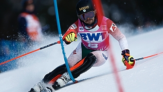 Алберт Попов завърши на 12 о място във вечерния слалом в Шладминг