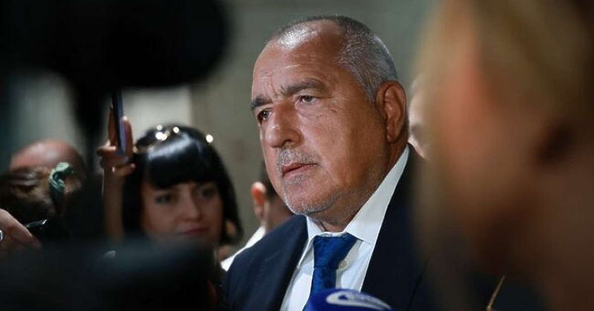 Абсурдно е да се говори за импийчмънт за човек пряко