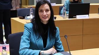 Външните министри от ЕС обсъждат предоставянето на 5 милиарда евро