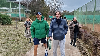 Всеки напоследък играе добре и става все по трудно но аз