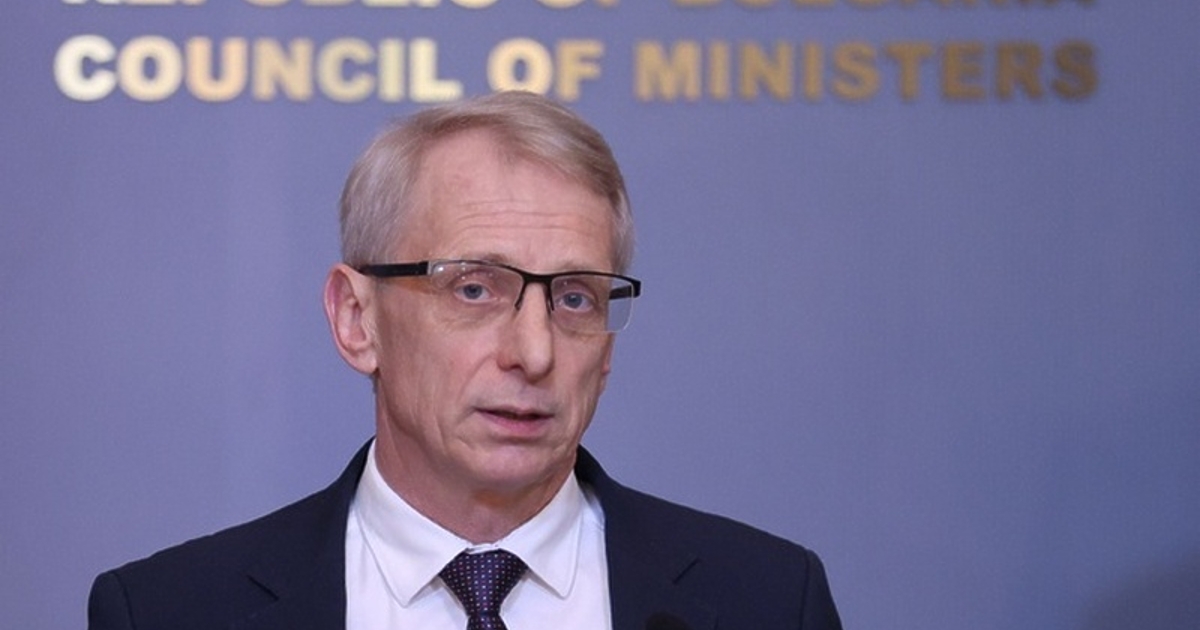 Премиерът Николай Денков коментира размяната на реплики между председателя на