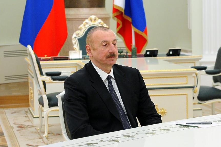 Азербайджан гласува на президентски избори с предизвестен победител