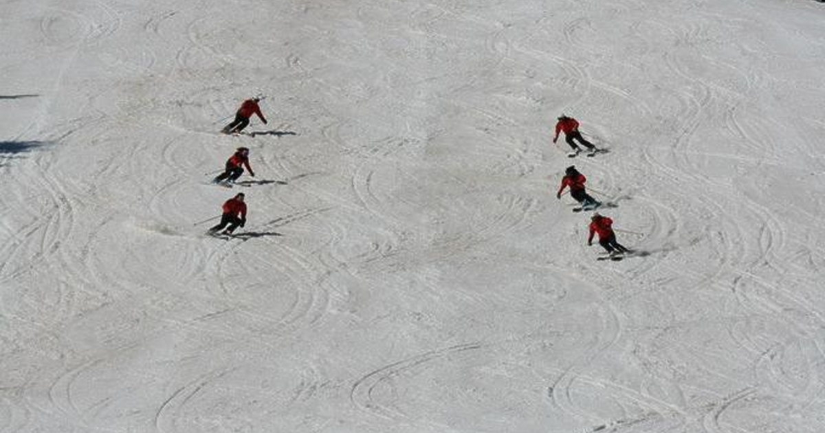 Скиор от Сърбия е в тежко състояние след падане на