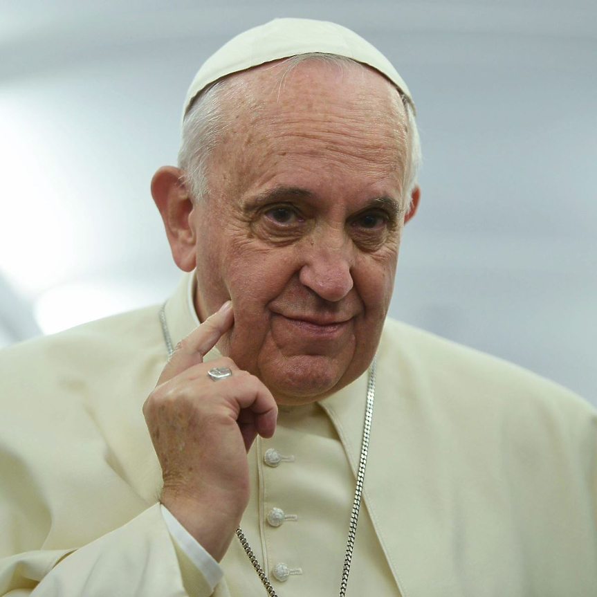 Ватикана: Папата не иска Украйна да се предаде, а да преговаря за мир