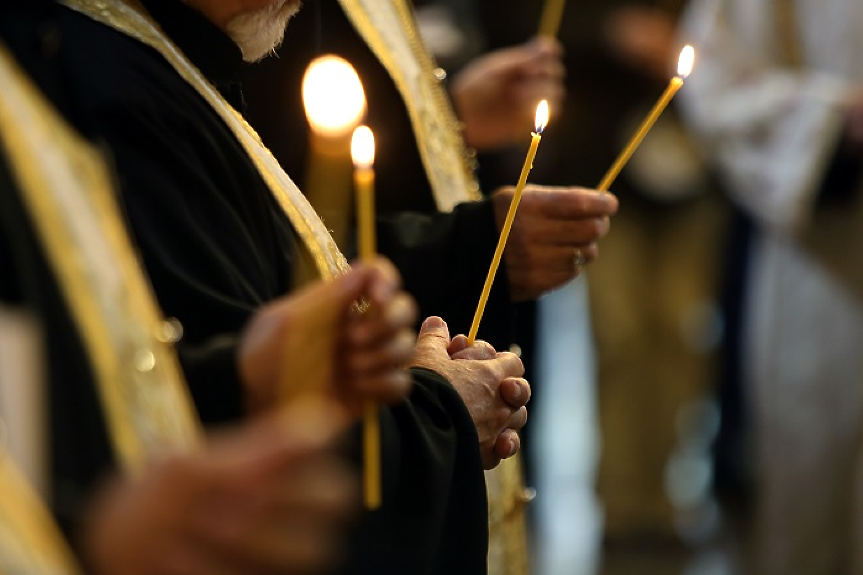 Православните християни отбелязват Голяма Задушница преди Великия пост