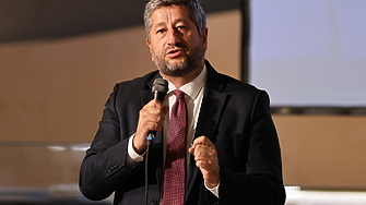 Налице е все по остра нужда от реформа на службите за