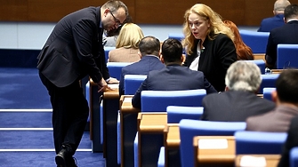 Всяко повишаване на цената от страна на мобилните оператори да