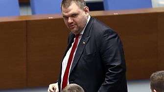 Делян Пеевски санкционираният по Магнитски председател на парламентарната група на ДПС