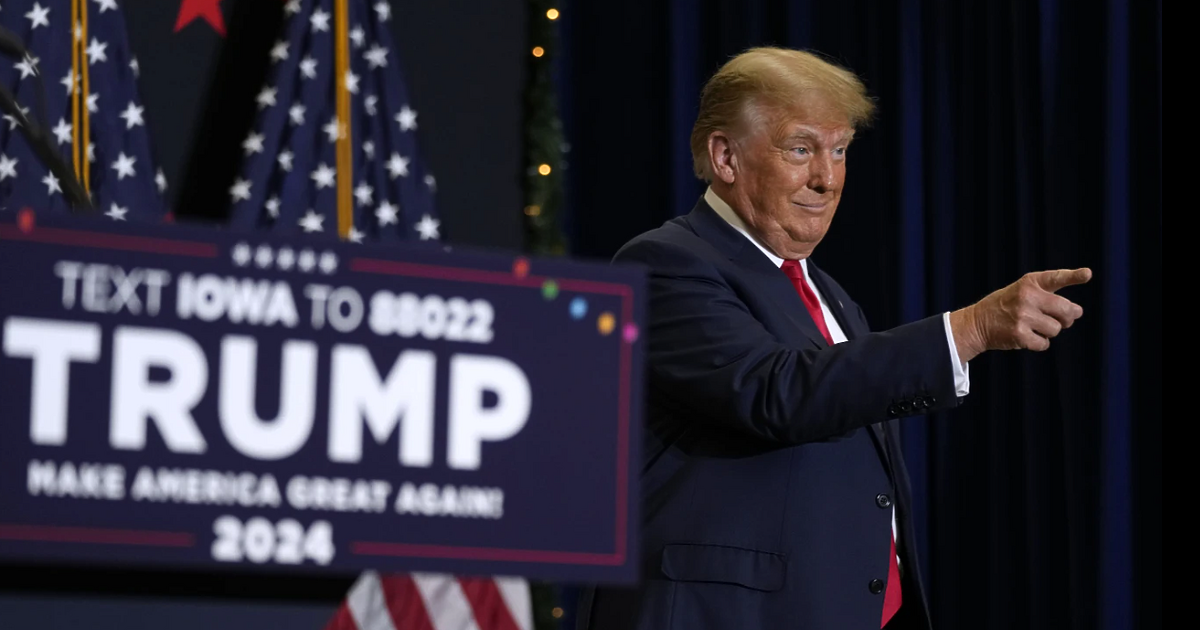 Доналд Тръмп заяви вчера, че е обект на политическо преследване