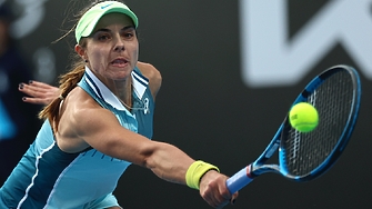 Първата ракета на България при жените Виктория Томова преодоля София