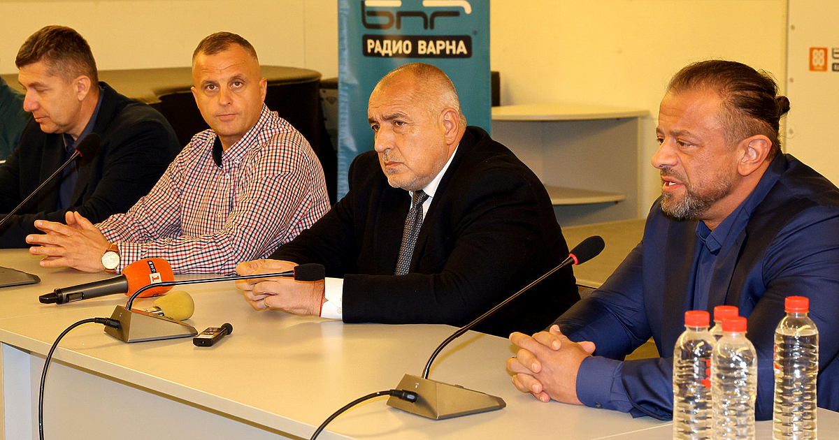 Ричард Георгиевич Алибегов е единият таен свидетел и подател на