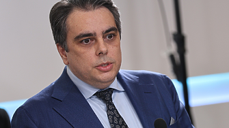 Асен Василев: Гледаме към втория мандат. Мария Габриел не може да е премиер