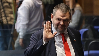 Съпредседателят на ДПС Делян Пеевски заяви че движението подкрепя кабинета