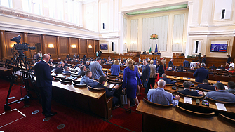 Заразни ли са мигрантите Престъпници ли са препълват ли моргите