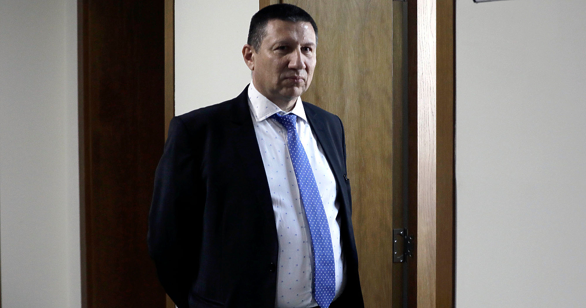 И Борислав Сарафов няма да откликне днес на поканата на парламентарната