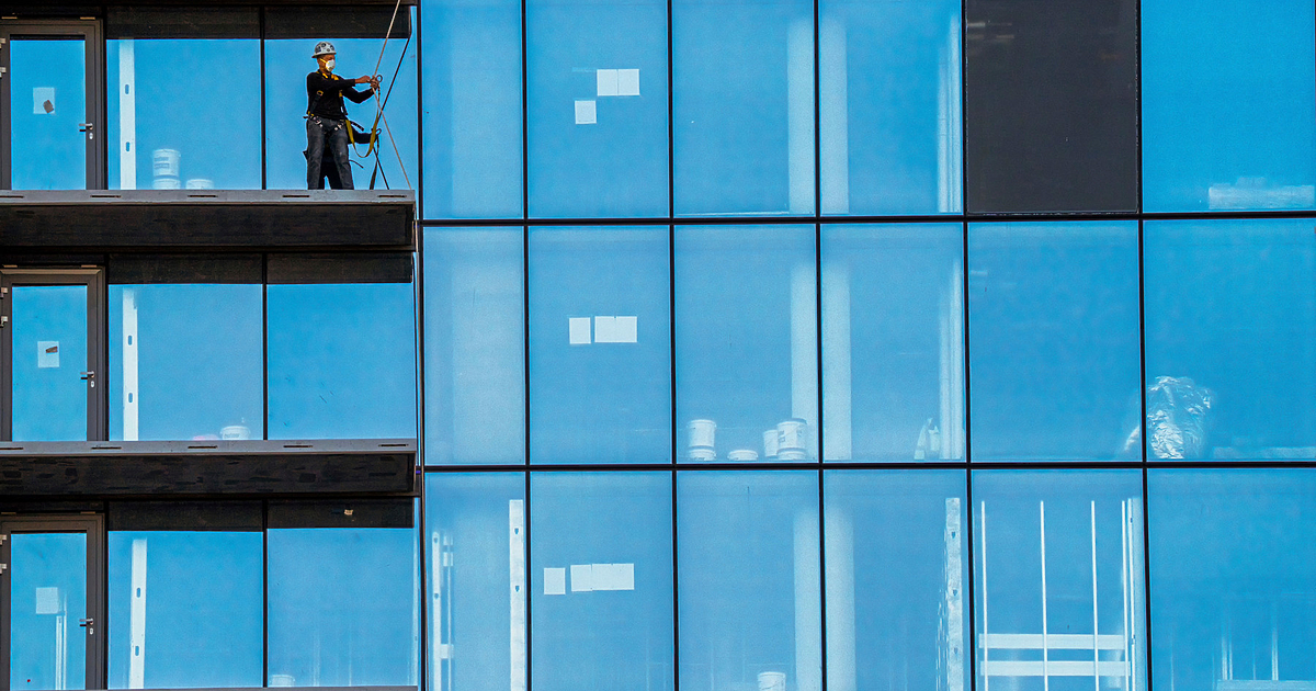 През четвъртото тримесечие на 2023 г. делът на заетите сред