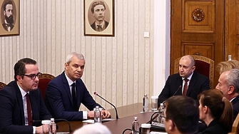 Срещата между президента Румен Радев и ръководството на партия Възраждане