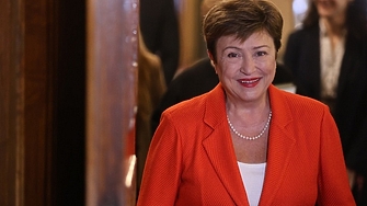 Не бих се фиксирала на датата според мен важното е