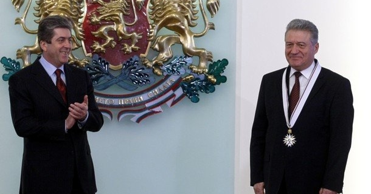 Вицепрезидентът (2002 - 2012 г.) Ангел Марин е починал тази