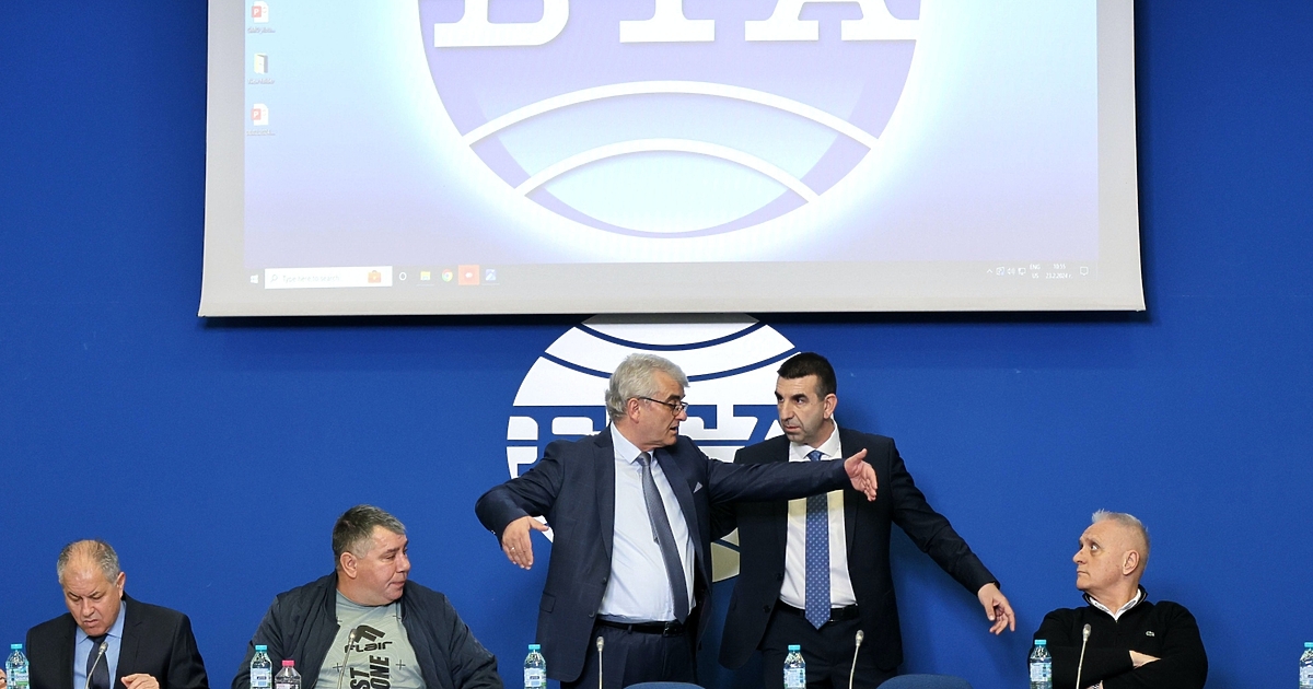 Кандидатът за президент на БФС на конгреса в петък Петьо