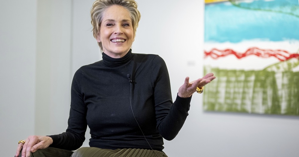 Щях да съм още по-ценна, ако бях мъртва.Това констатира Шарън